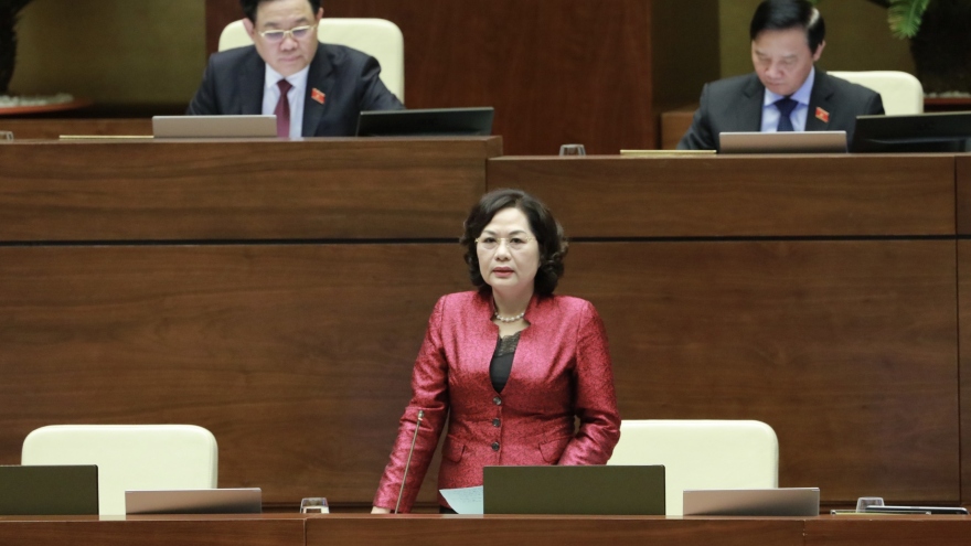 Thống đốc Nguyễn Thị Hồng tiếp tục trả lời chất vấn trước Quốc hội