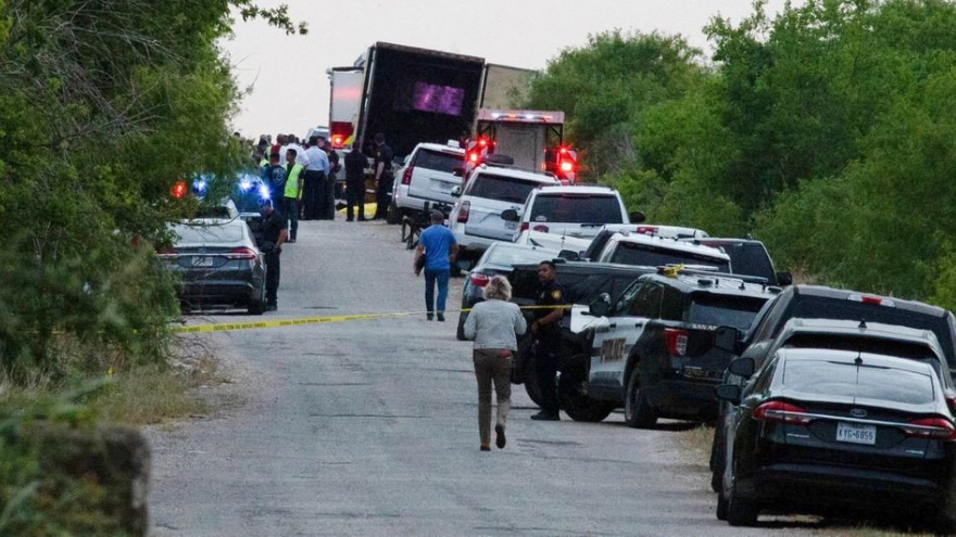 Hé lộ nguyên nhân 46 người thiệt mạng trong xe đầu kéo ở Mỹ
