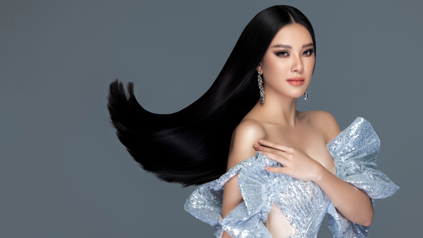 Á hậu Kim Duyên: "Tôi sẽ giành vương miện Hoa hậu Siêu quốc gia đầu tiên"