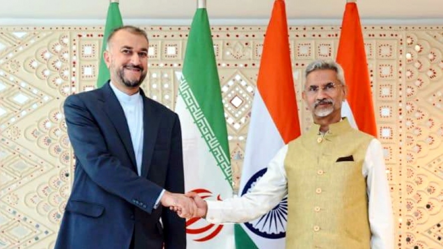 Ấn Độ và Iran tiếp tục phát triển cảng biển trung chuyển cho Trung Á