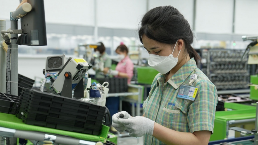 Vietnam FDI inflow plunges 8.9% in first half