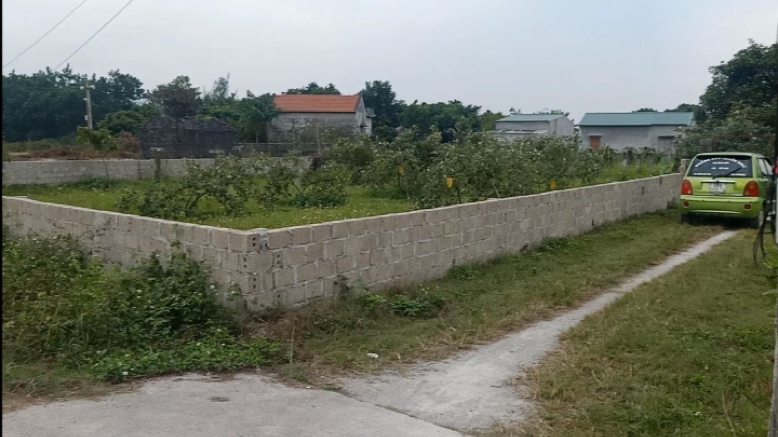 Sốt đất 'xì hơi', nhà đầu tư rao bán cắt lỗ nhưng không ai mua