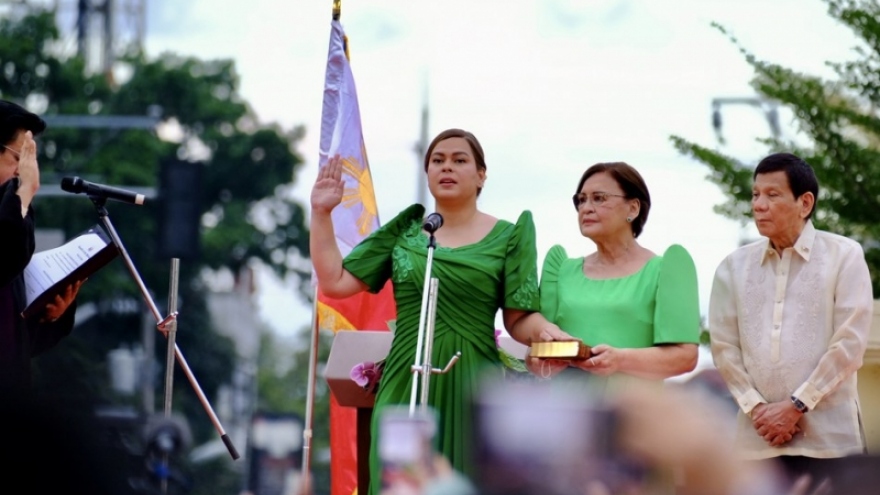 Con gái ông Duterte nhậm chức Phó Tổng thống Philippines