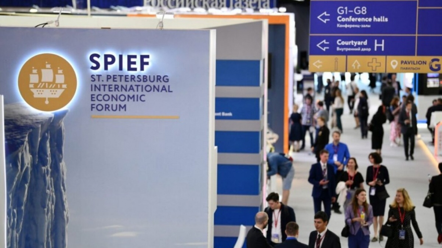 Ông Putin sẽ nói về tác động của các lệnh trừng phạt chống Nga tại SPIEF