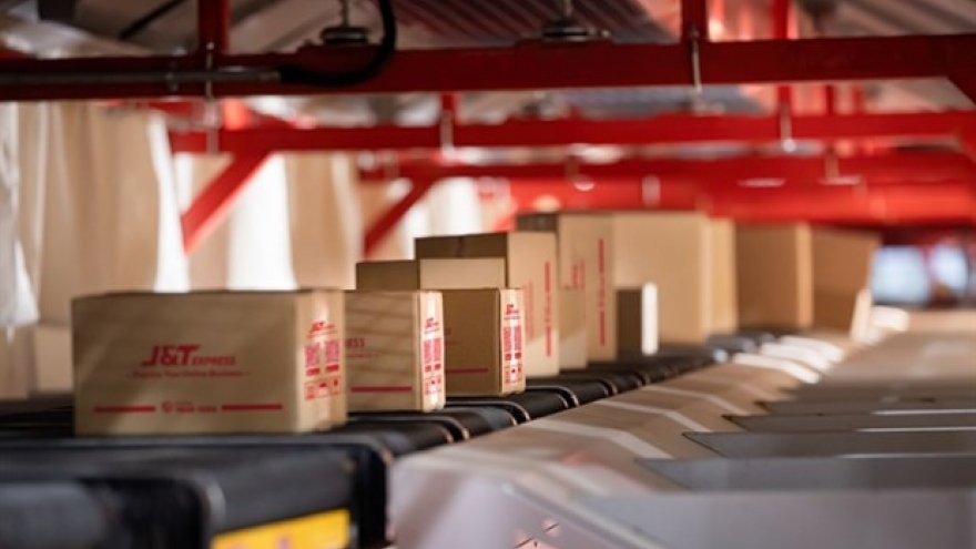 Explosive e-commerce growth drives demand for logistics