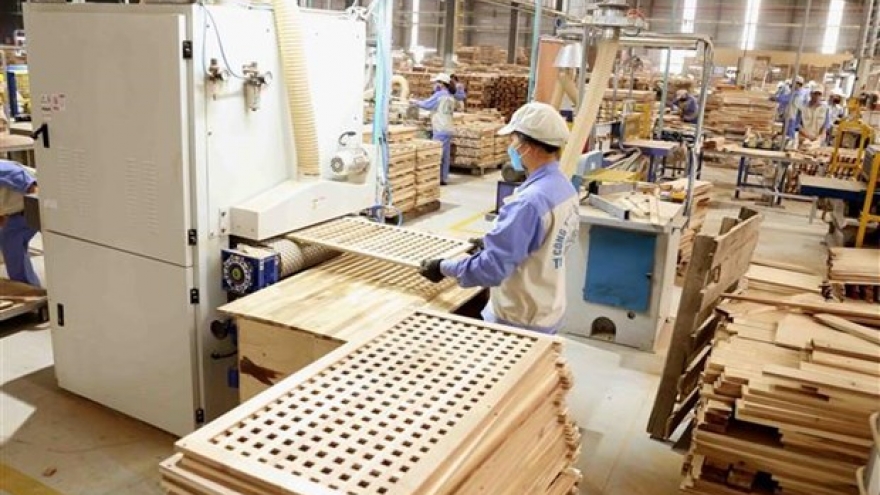 Vietnam to grant FLEGT licence to wood exports in 2025