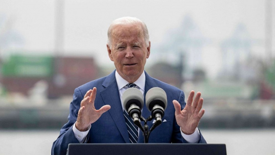 Cú sốc kép với Tổng thống Mỹ Biden trước bầu cử giữa nhiệm kỳ