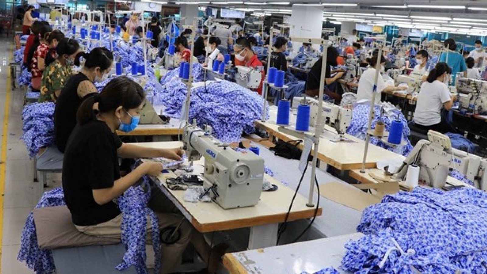 Nearly US$2 billion spent on unemployment insurance in 2 years