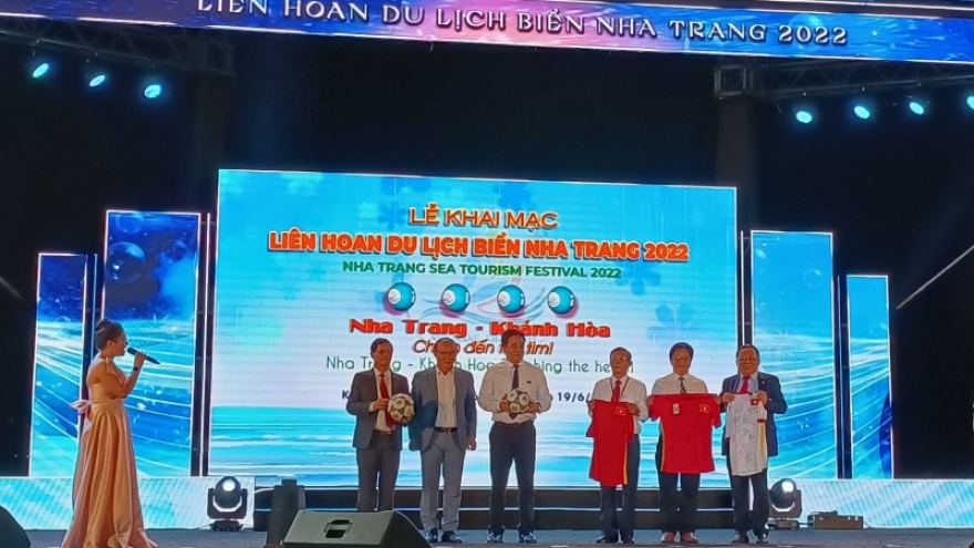 Tưng bừng khai mạc Liên hoan Du lịch biển biển Nha Trang 2022