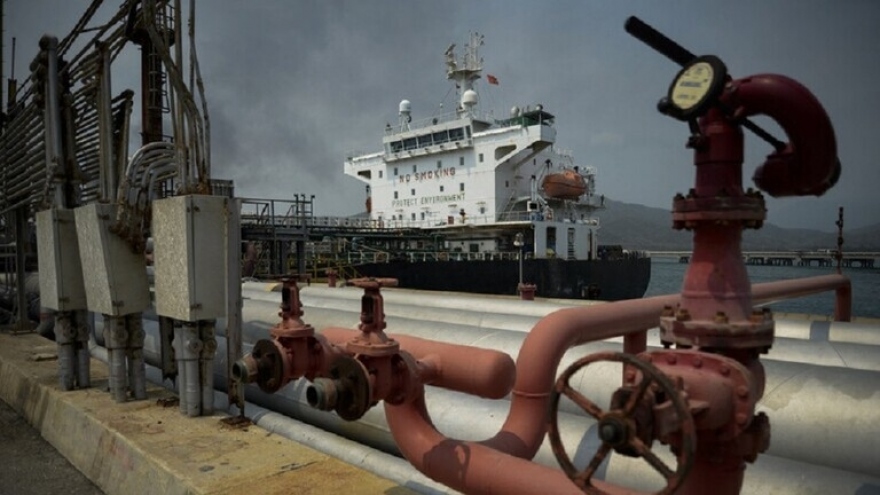 OPEC+ sẽ tăng tốc độ sản xuất dầu trong mùa hè này
