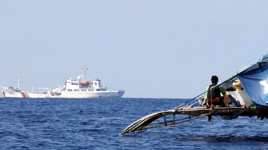 Mỹ chia sẻ quan ngại của Philippines về tàu cá Trung Quốc trên Biển Đông