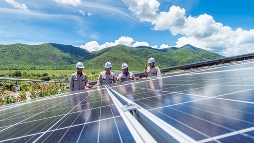 Ninh Thuan leads country in renewables development 