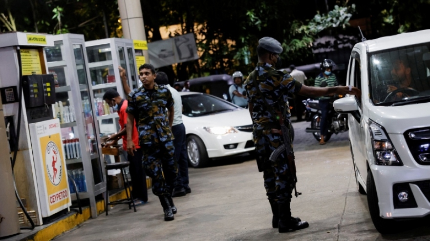 Sri Lanka không còn đủ nhiên liệu cho một ngày