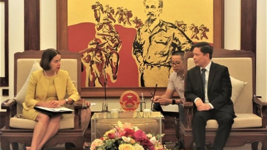 Vietnam, Australia beef up transport cooperation