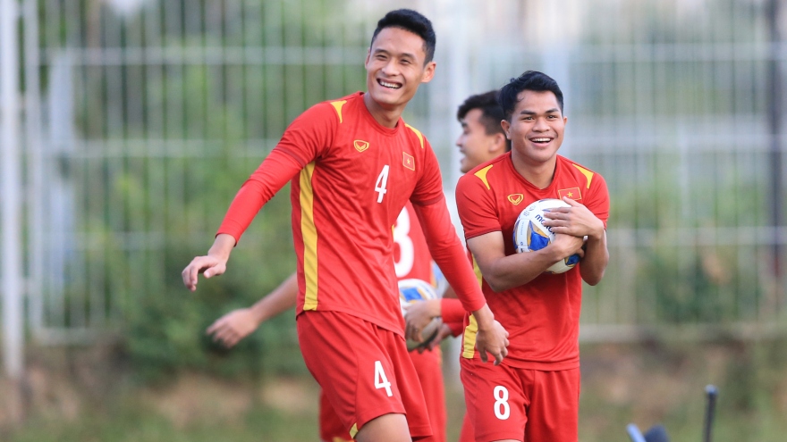 U23 Việt Nam cười “thả ga” khi được HLV Gong Oh Kuyn cho chơi trò chơi