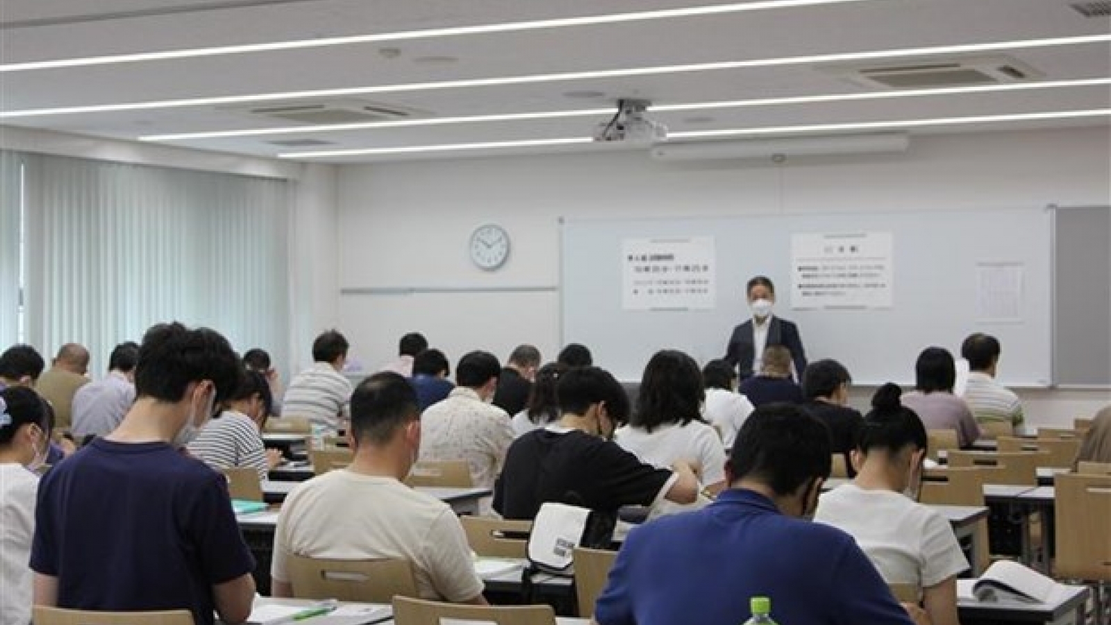 Number of Japanese joining Vietnamese-language test makes record