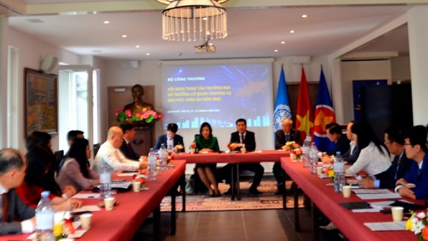 Meeting of Vietnamese trade counsellors aims to boost exports to Europe