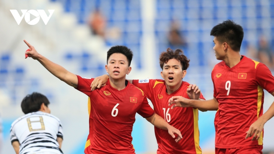 Hà Nội FC nhận hung tin từ sao U23 Việt Nam