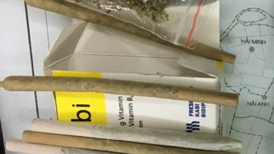 Phát hiện thuốc điếu chứa thảo mộc tẩm ma túy tại Hà Nội