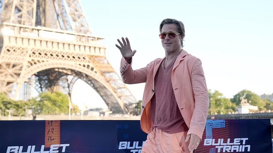 Brad Pitt lãng tử, phong trần dự ra mắt phim mới ở Pháp