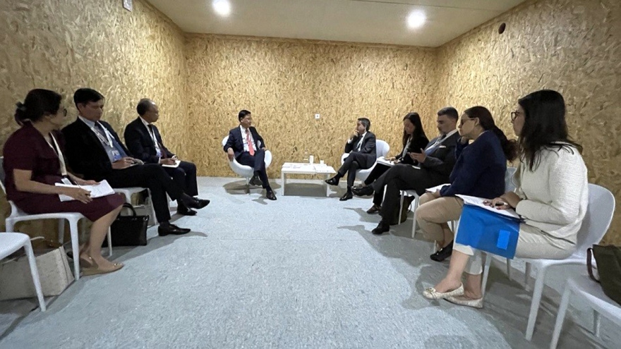 Vietnam beefs up cooperation with Portugal 