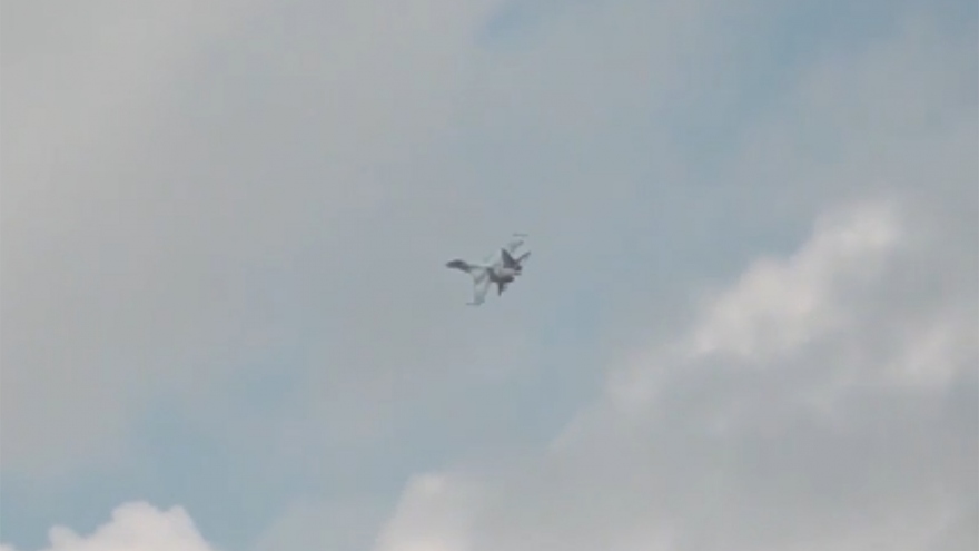 Nga tung video tiêm kích Su-35 và trực thăng Ka-52 tiêu diệt mục tiêu ở Ukraine