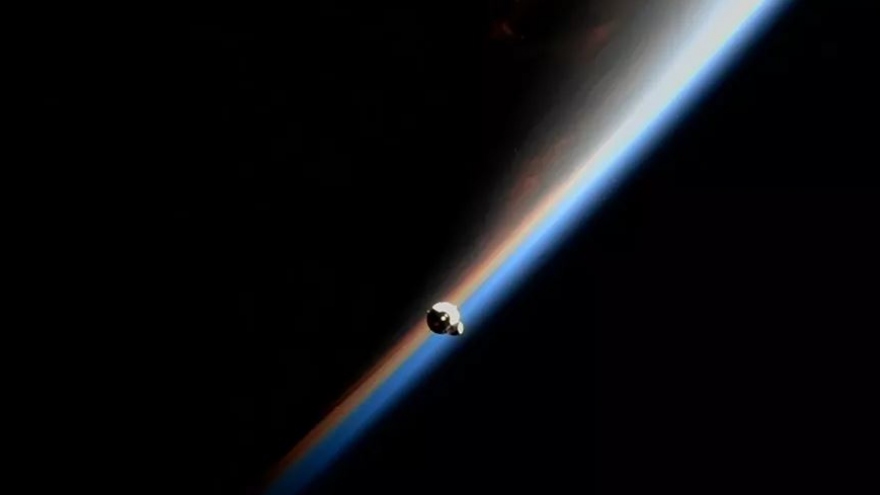 Tàu vũ trụ Dragon của SpaceX ghép nối thành công với Trạm vũ trụ quốc tế