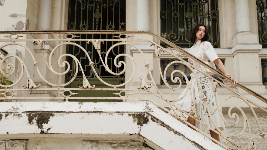 Chiêm ngưỡng nhan sắc “con nhà quý tộc” của Hoa hậu Tiểu Vy