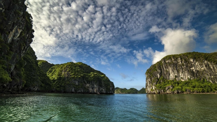 Lan Ha Bay among most beautiful places to visit in Southeast Asia