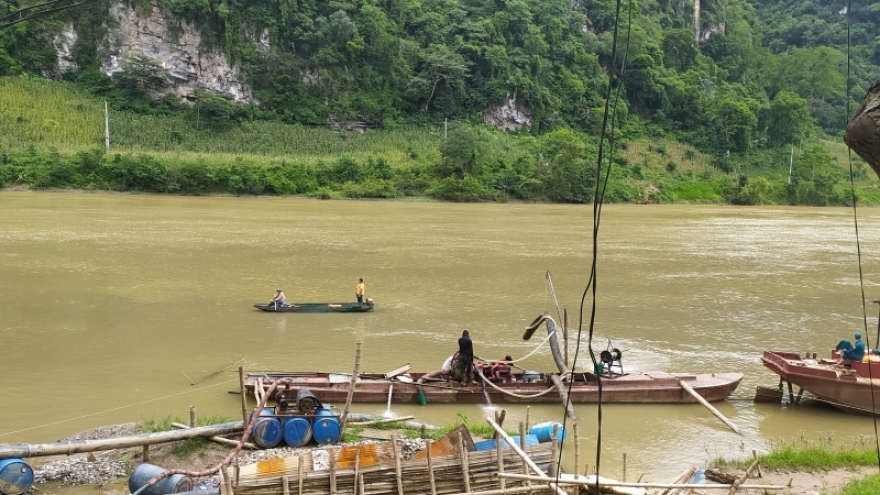 Tìm thấy nạn nhân thứ 3 bị lũ cuốn trôi cách vị trí gặp nạn khoảng 3km