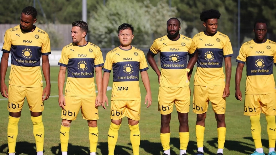 Vì sao đội bóng của Quang Hải thua đậm ở trận ra quân Ligue 2? 