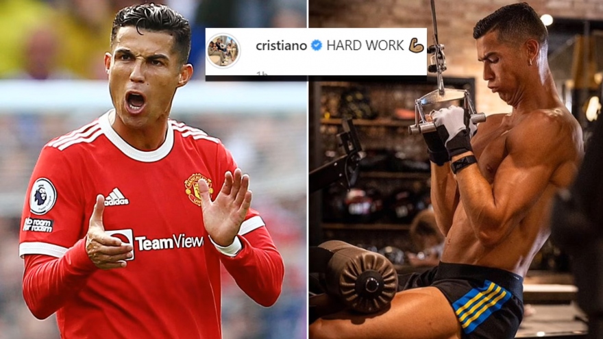 Cristiano Ronaldo khoe cơ bắp cuồn cuộn sau khi đòi rời MU