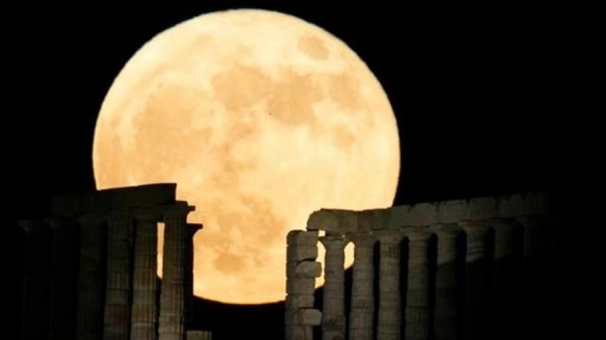 Supermoon of 2022 to appear above Vietnam