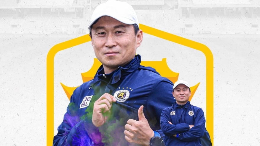 Hà Nội FC nhận tin “sét đánh” trước trận đấu với SLNA