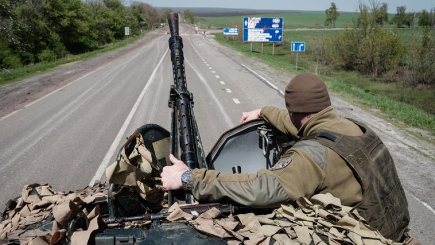 Chiến sự Nga-Ukraine đến giai đoạn quyết định, lộ diện 3 điểm nóng mới ở Donbass