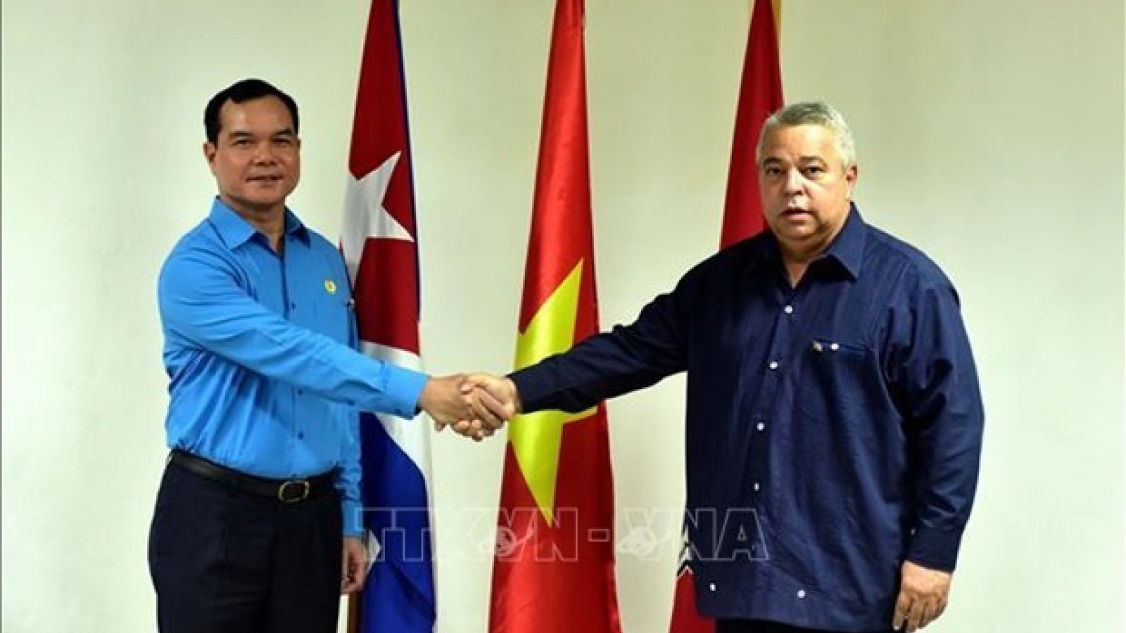 Vietnamese, Cuban trade unions promote traditional relations