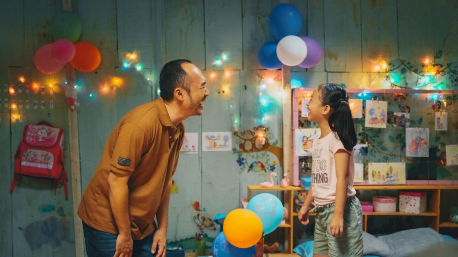 "Dân chơi không sợ con rơi" tung MV nhạc phim ballad gây xúc động