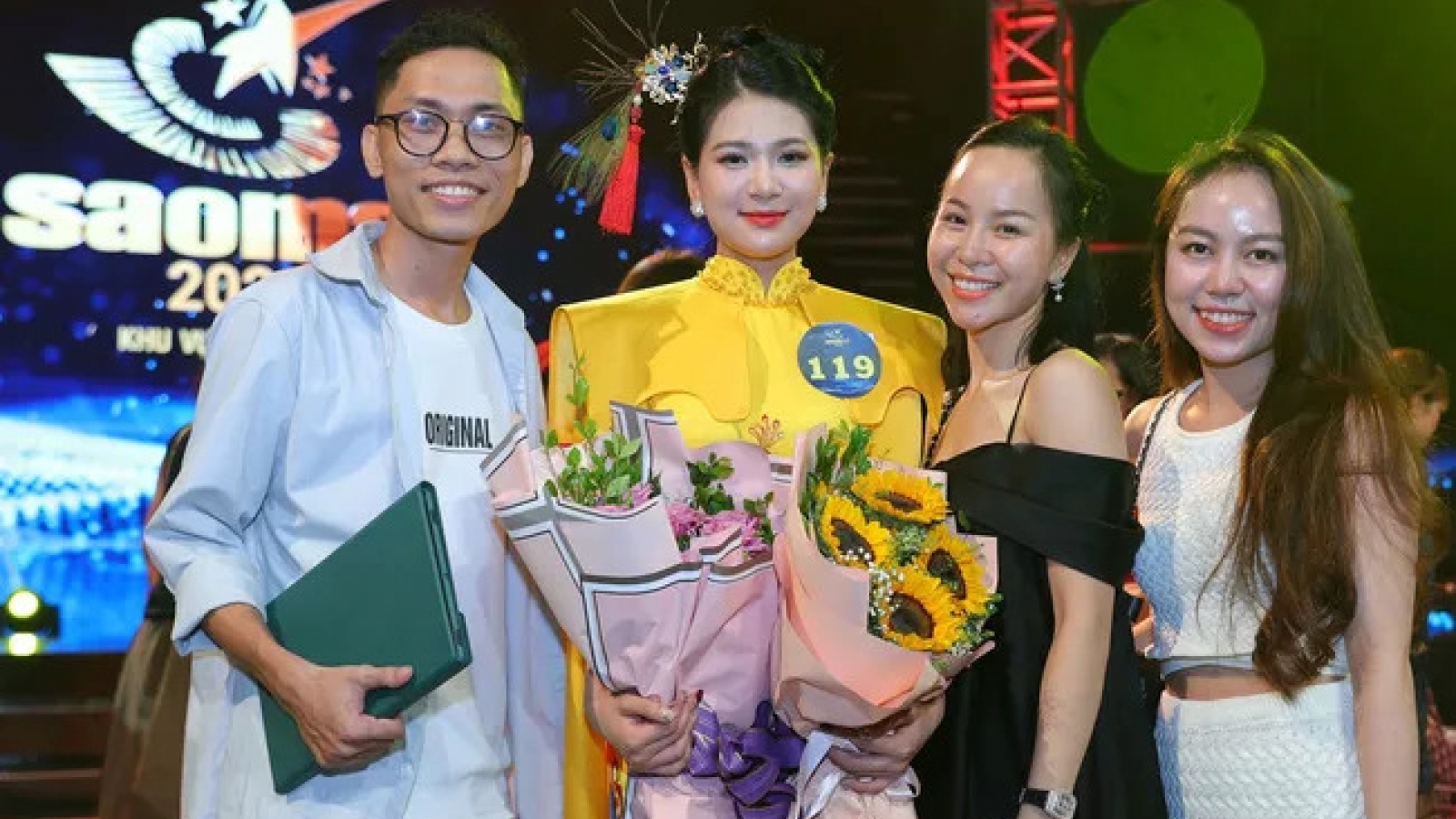 Nguyễn Thị Thu An vỡ òa khi chiến thắng tại đêm thi Sao Mai khu vực miền Bắc