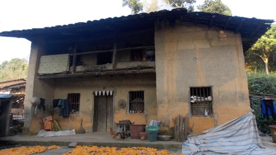 Traditional house of the Nung in Lao Cai