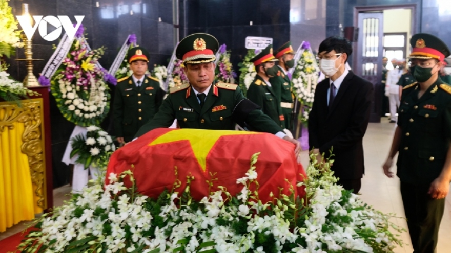 Late Greek Hero Kostas Sarantidis buried at final resting place in Vietnam