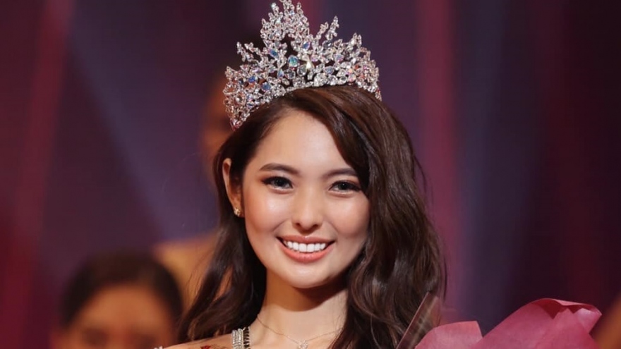 Vẻ đẹp lai của cô gái 26 tuổi đăng quang Hoa hậu Hòa bình Nhật Bản 2022