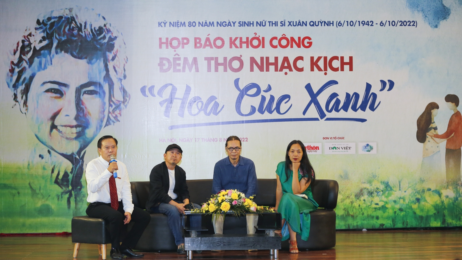 "Hoa cúc xanh" - chương trình nghệ thuật tưởng nhớ Lưu Quang Vũ - Xuân Quỳnh