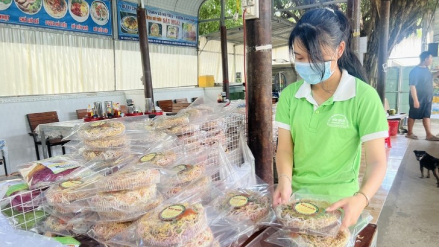 'Hu tieu' noodle production facilities typify Can Tho city