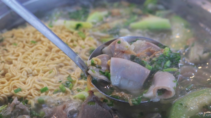 Heartening hotpot on a cold rainy day