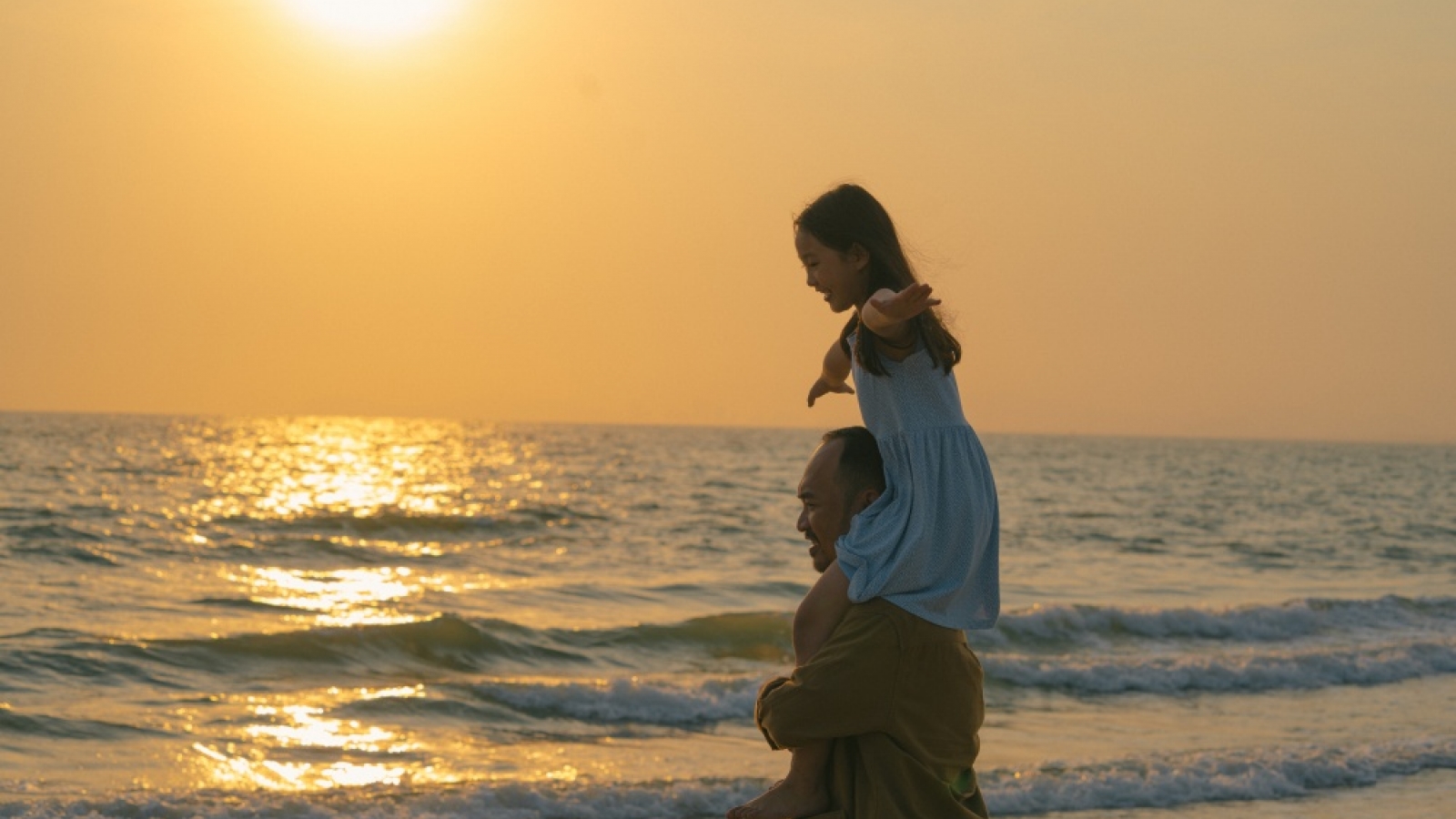 Khán giả khóc, cười cùng "Dân chơi không sợ con rơi"