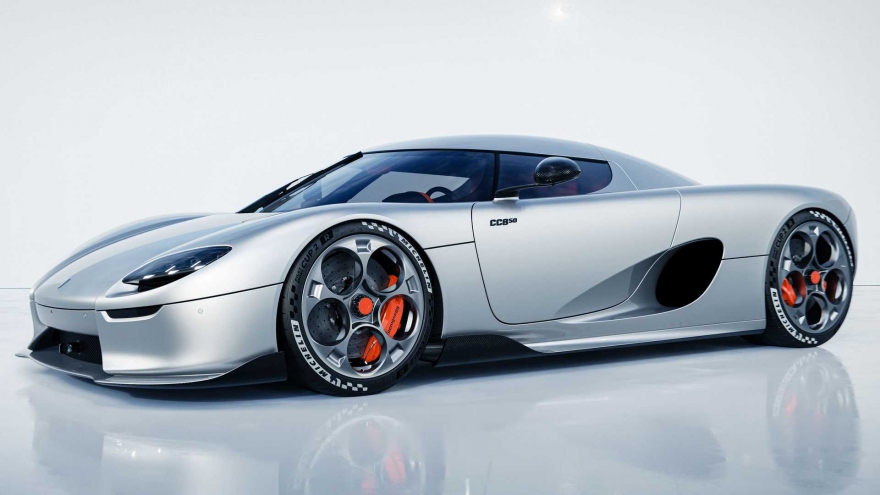 Koenigsegg ra mắt hypercar số sàn mạnh nhất thế giới, gần 1.400 mã lực