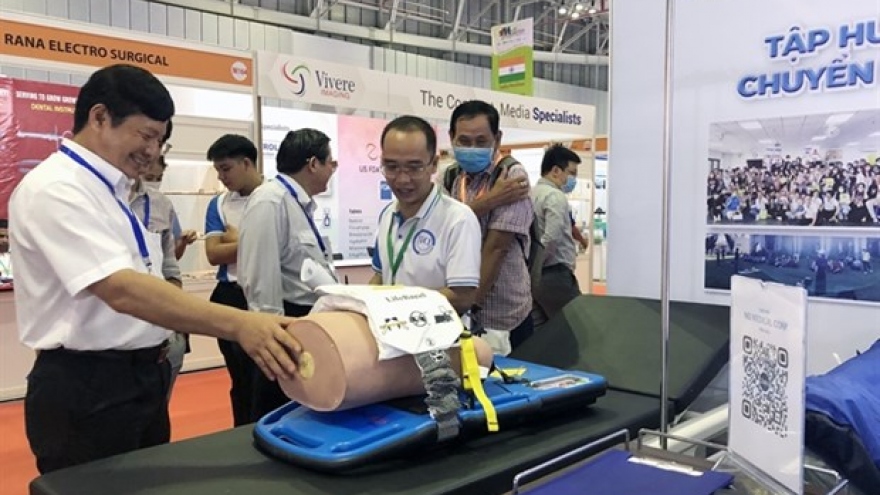 Vietnam seeks foreign investment in medical devices production