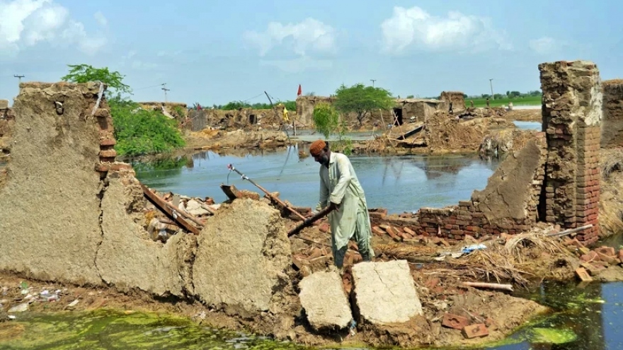 Pakistan đối mặt thảm họa khí hậu nghiêm trọng, hơn 1.000 người chết do mưa lũ