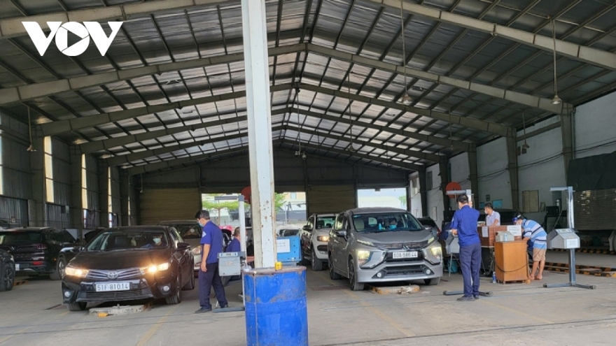 Từ 8/10/2022 áp giá mới dịch vụ kiểm định ATKT và BVMT với xe cơ giới