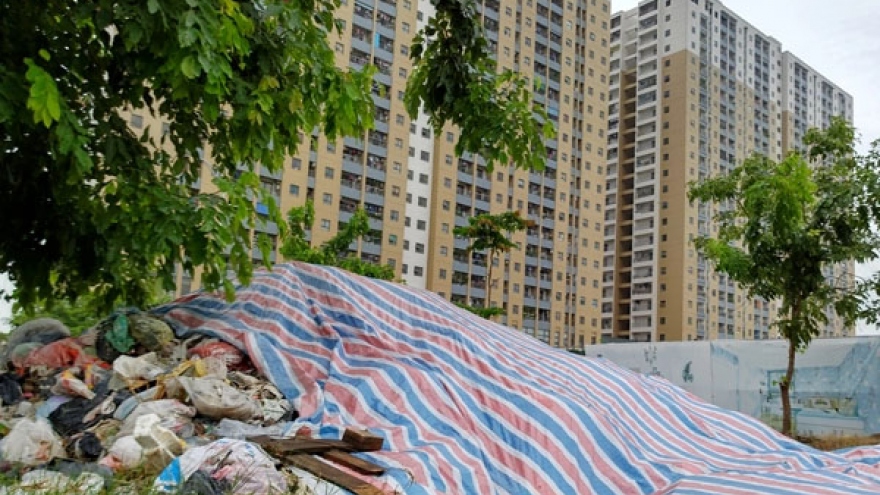 Không thu gom rác của hộ gia đình, Ban quản lý chung cư bị phạt đến 300 triệu